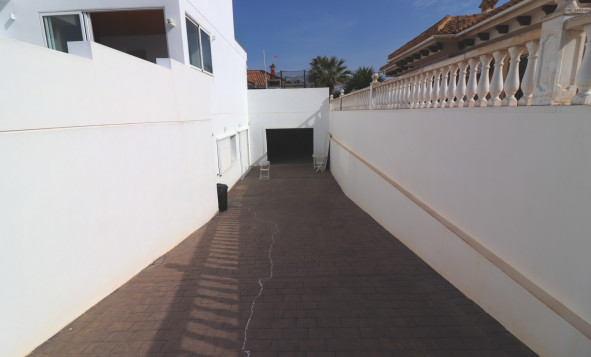 Reventa - 4. House - Detached Villa - La Marina - Rojales