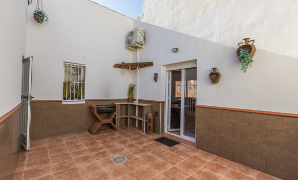 Reventa - 4. House - Detached Villa - Playa Flamenca - Orihuela Costa