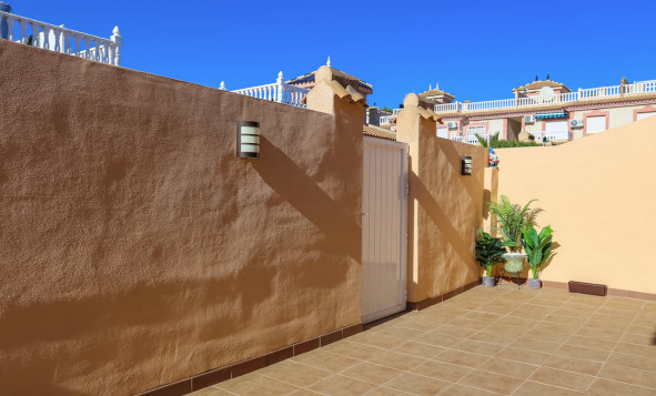 Reventa - 4. House - Detached Villa - Playa Flamenca - Orihuela Costa