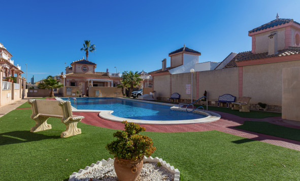 Reventa - 4. House - Detached Villa - Playa Flamenca - Orihuela Costa