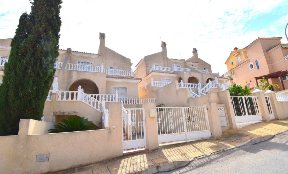 Resale - 3. Semi - Detached Villa - San Miguel de Salinas - Blue Lagoon