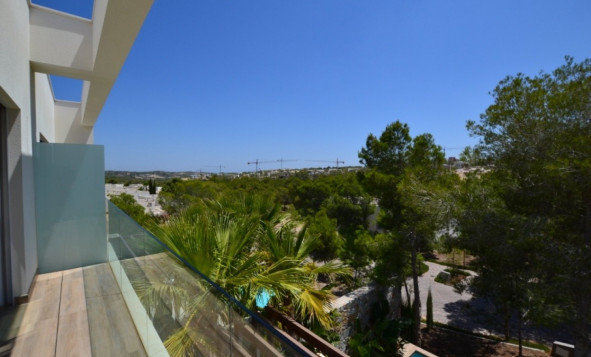 Herverkoop - 3. Semi - Detached Villa - Orihuela Costa - Las Colinas Golf