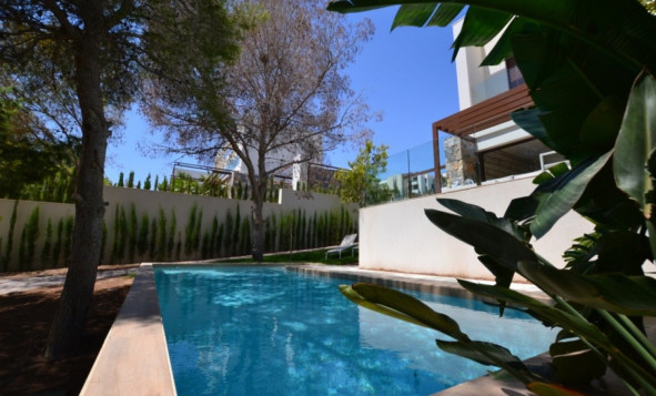 Herverkoop - 3. Semi - Detached Villa - Orihuela Costa - Las Colinas Golf