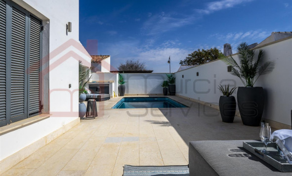 Resale - 4. House - Detached Villa - El Valle Golf Resort - Los Alcazares