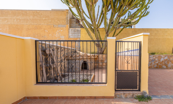 Reventa - 4. House - Detached Villa - Torrevieja - Orihuela Costa