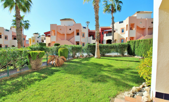 Herverkoop - 1. Apartment / flat - Punta Prima - Orihuela Costa