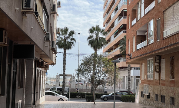 Resale - 1. Apartment / flat - Torrevieja