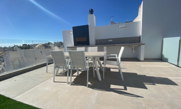 Resale - 4. House - Detached Villa - Los Balcones - Los Altos