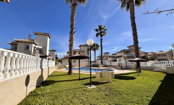 Resale - 4. House - Detached Villa - Cabo Roig - Orihuela Costa