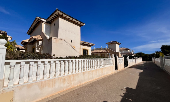 Resale - 4. House - Detached Villa - Cabo Roig - Orihuela Costa