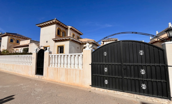 Reventa - 4. House - Detached Villa - Cabo Roig - Orihuela Costa