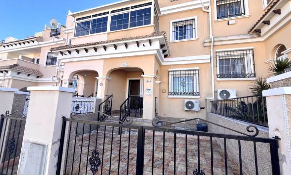 Resale - 2. Town house - Villamartin - Orihuela Costa