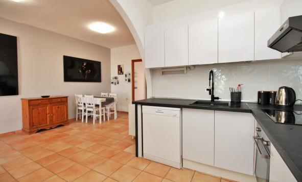 Resale - 2. Town house - Villamartin - Orihuela Costa