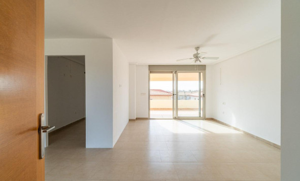 Reventa - 4. House - Detached Villa - Torrevieja - Aguas nuevas 2