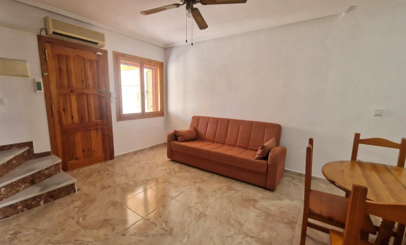 Resale - 2. Town house - Torrevieja - Orihuela Costa