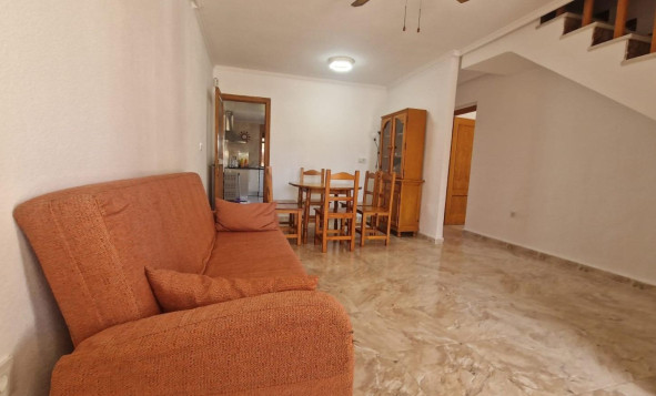 Resale - 2. Town house - Torrevieja - Orihuela Costa