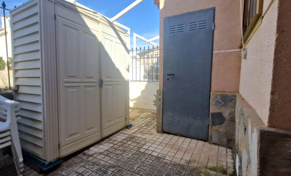 Resale - 2. Town house - Torrevieja - Orihuela Costa