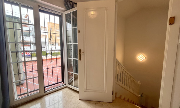 Resale - 2. Town house - Villamartin - Orihuela Costa