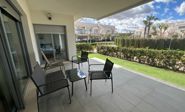 Resale - 1. Apartment / flat - Orihuela - Vistabella Golf