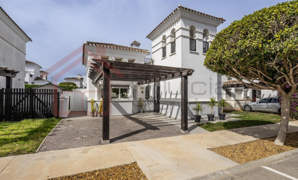 Resale - 4. House - Detached Villa - La Torre Golf Resort - Balsicas