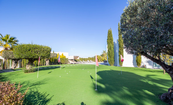 Reventa - Villa - Las Colinas Golf and Country Club - Las Colinas Golf