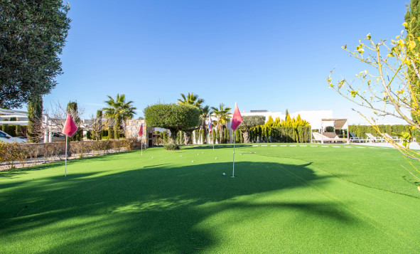 Reventa - Villa - Las Colinas Golf and Country Club - Las Colinas Golf