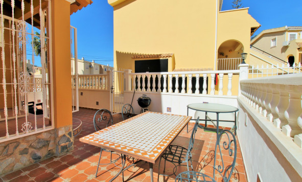 Herverkoop - 4. House - Detached Villa - Villamartin - Orihuela Costa