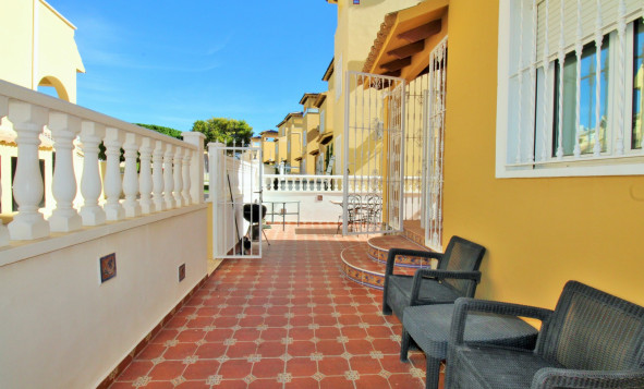 Herverkoop - 4. House - Detached Villa - Villamartin - Orihuela Costa