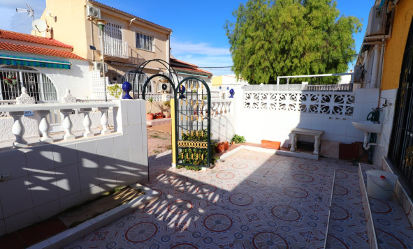 Reventa - Villa - Torrevieja