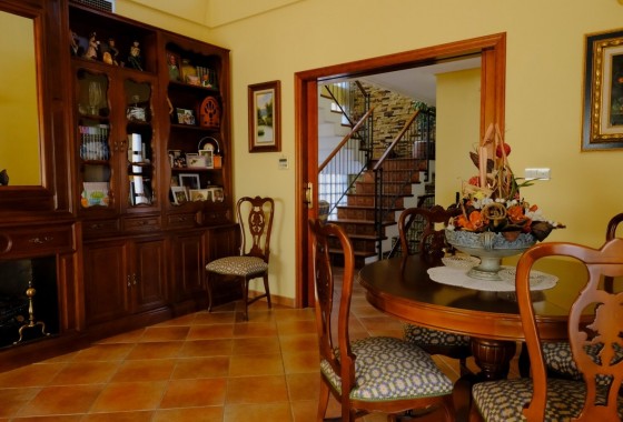 Herverkoop - Country Property - Orihuela