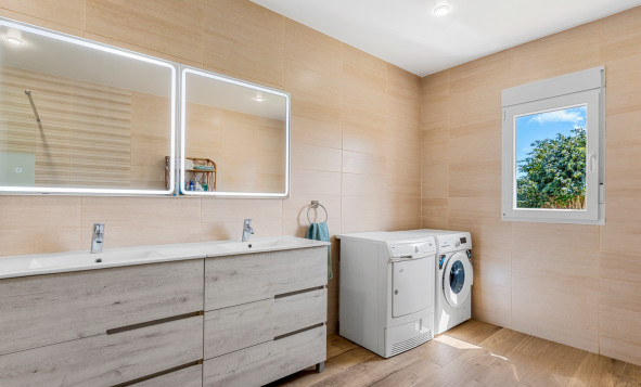 Herverkoop - 3. Halfvrijstaand huis - Los Montesinos - Costa Blanca Zuid