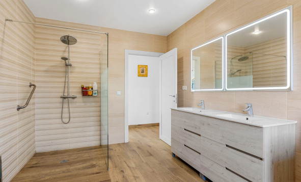 Herverkoop - 3. Halfvrijstaand huis - Los Montesinos - Costa Blanca Zuid