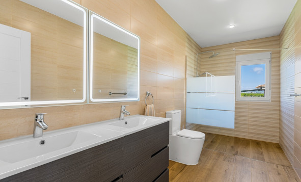 Herverkoop - 3. Halfvrijstaand huis - Los Montesinos - Costa Blanca Zuid