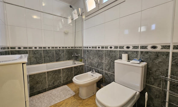 Herverkoop - 3. Halfvrijstaand huis - Cabo Roig - Costa Blanca Zuid