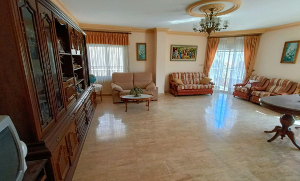 Resale - 2. Town house - Algueña - Costa Blanca North