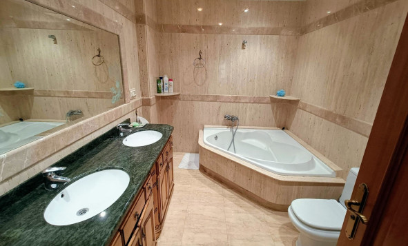 Resale - 2. Town house - Algueña - Costa Blanca North