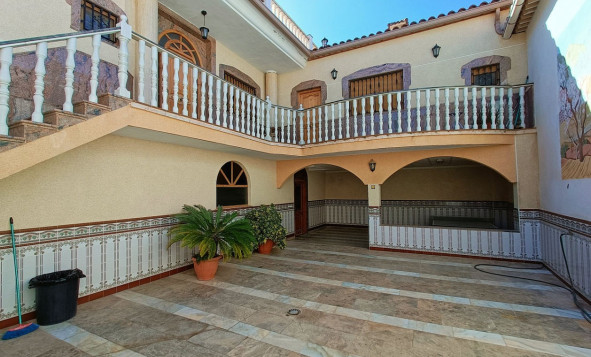 Resale - 2. Town house - Algueña - Costa Blanca North