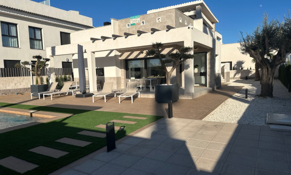 Herverkoop - 3. Halfvrijstaand huis - Ciudad Quesada - Costa Blanca Zuid