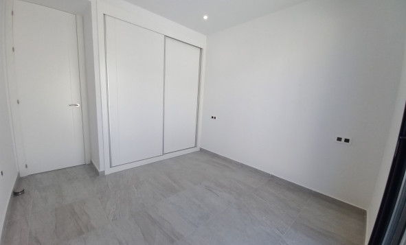 Herverkoop - 3. Halfvrijstaand huis - San Miguel de Salinas - Costa Blanca Zuid