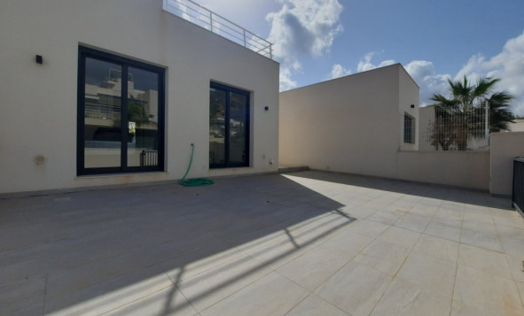 Herverkoop - 3. Halfvrijstaand huis - San Miguel de Salinas - Costa Blanca Zuid