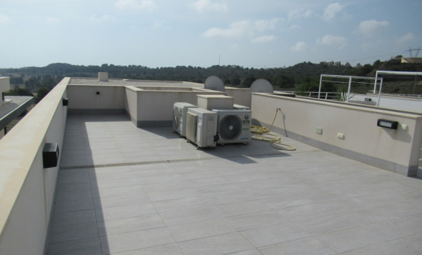 Herverkoop - 3. Halfvrijstaand huis - San Miguel de Salinas - Costa Blanca Zuid