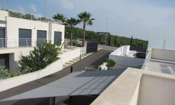 Herverkoop - 3. Halfvrijstaand huis - San Miguel de Salinas - Costa Blanca Zuid