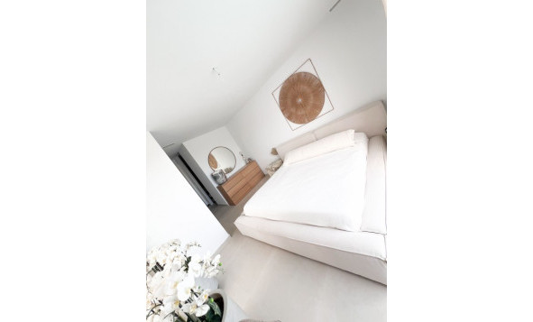 Herverkoop - 3. Halfvrijstaand huis - San Miguel de Salinas - Costa Blanca Zuid