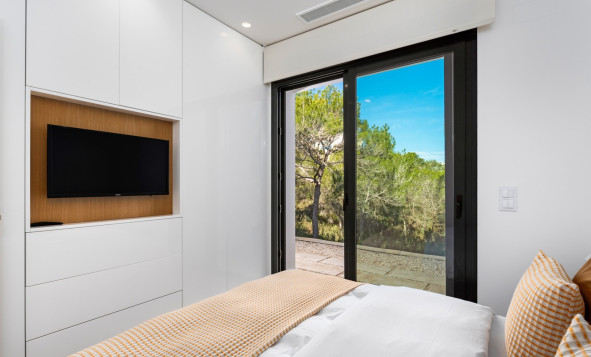 Herverkoop - 3. Halfvrijstaand huis - Las Colinas Golf and Country Club - Costa Blanca Zuid