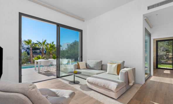 Herverkoop - 3. Halfvrijstaand huis - Las Colinas Golf and Country Club - Costa Blanca Zuid