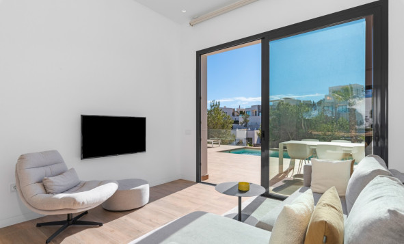 Herverkoop - 3. Halfvrijstaand huis - Las Colinas Golf and Country Club - Costa Blanca Zuid