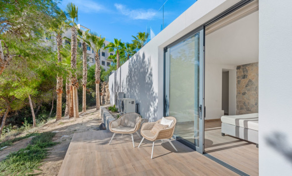 Herverkoop - 3. Halfvrijstaand huis - Las Colinas Golf and Country Club - Costa Blanca Zuid