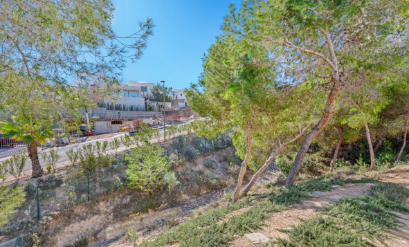 Herverkoop - 3. Halfvrijstaand huis - Las Colinas Golf and Country Club - Costa Blanca Zuid