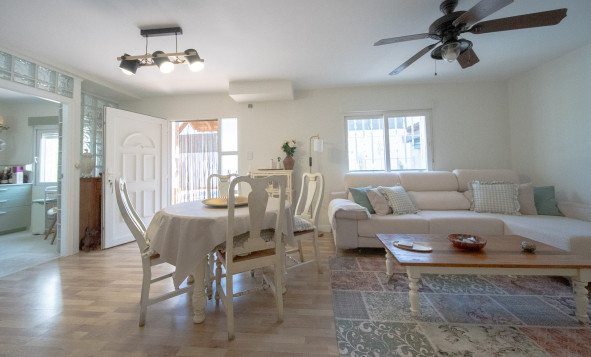 Herverkoop - 3. Halfvrijstaand huis - Torrevieja - Costa Blanca Zuid