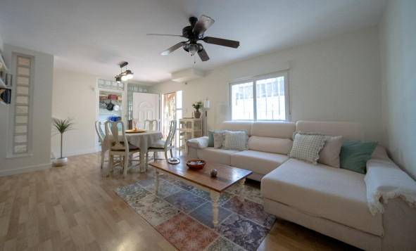 Herverkoop - 3. Halfvrijstaand huis - Torrevieja - Costa Blanca Zuid